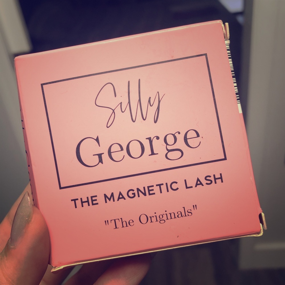 Silly George Magnetic Lashes Never Used